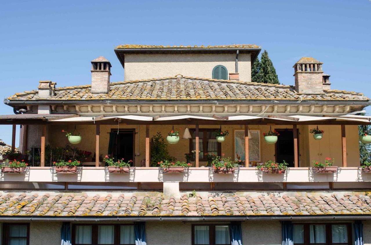 Casa Vacanze Rondini Blu 몬테스페르톨리 외부 사진