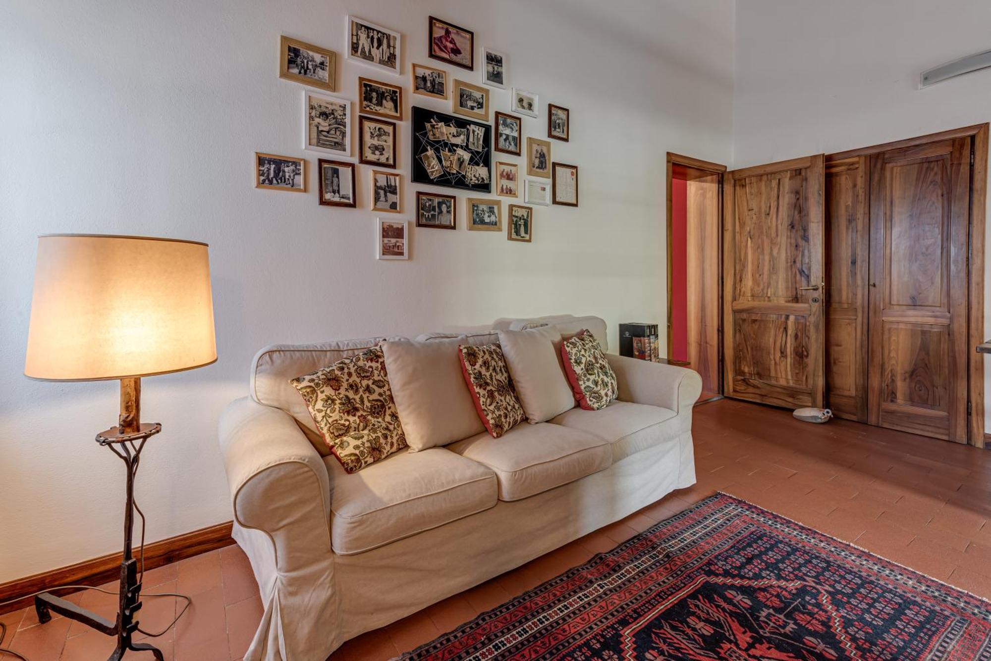 Casa Vacanze Rondini Blu 몬테스페르톨리 외부 사진